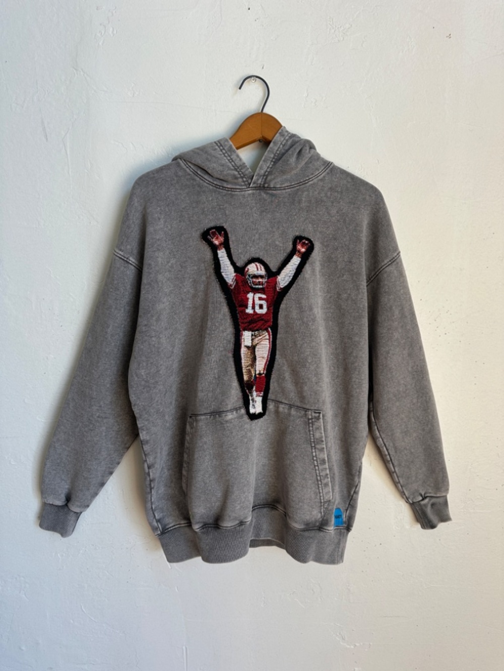 Solemate Joe Montana SF 49ers Sweatshirt Hoodie Football Washed Gray size Small